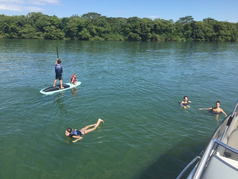 Flutuação no Canal Ilha Porto Rico